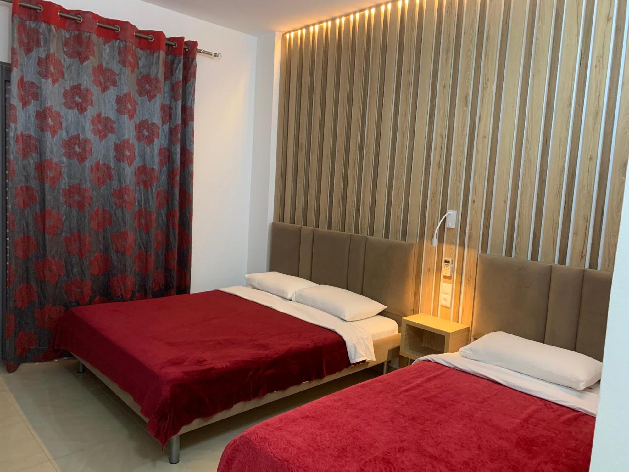 Hotel Piazza Saranda Dış mekan fotoğraf