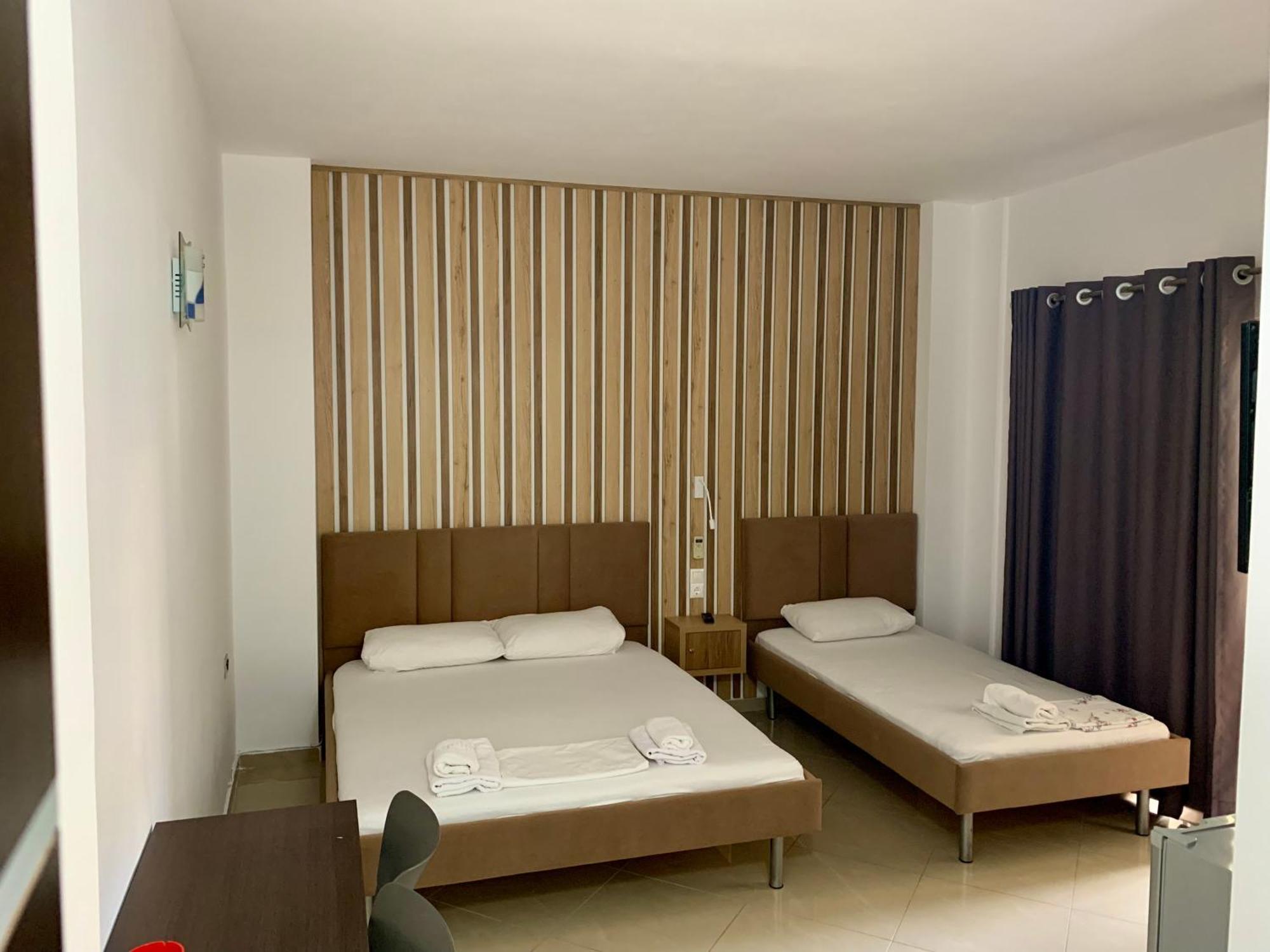 Hotel Piazza Saranda Dış mekan fotoğraf