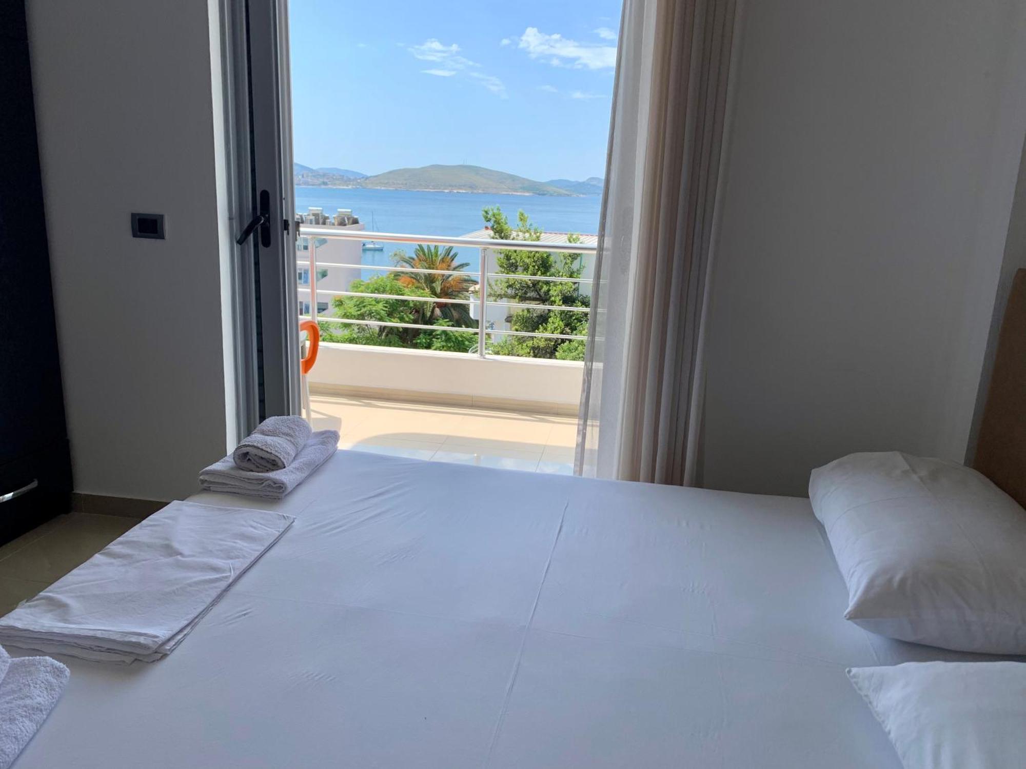 Hotel Piazza Saranda Dış mekan fotoğraf