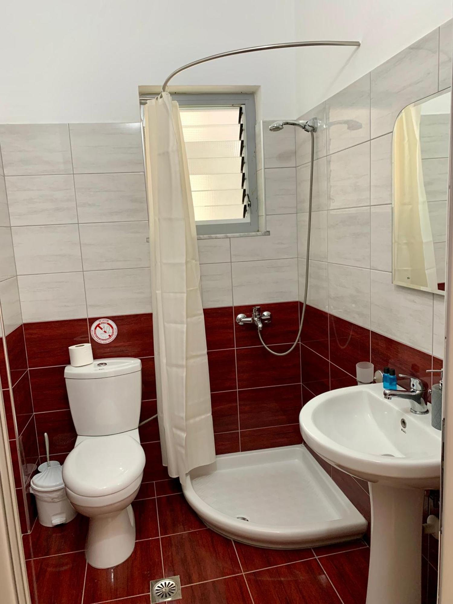 Hotel Piazza Saranda Dış mekan fotoğraf