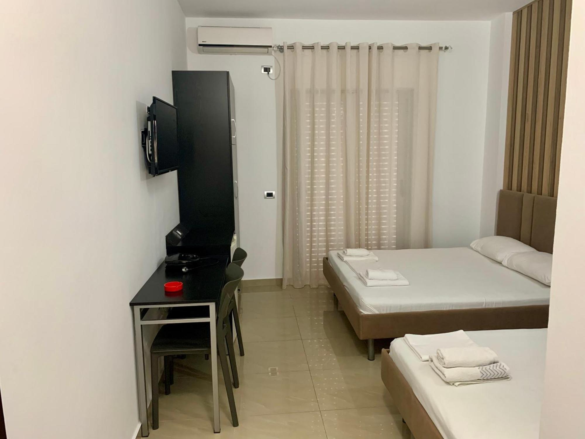 Hotel Piazza Saranda Dış mekan fotoğraf